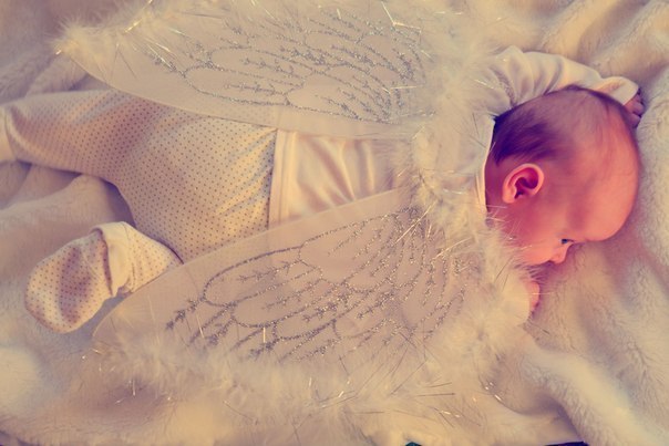 Маленький ангелочек :)